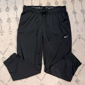 Nike Dri-Fit Joggers, sz L